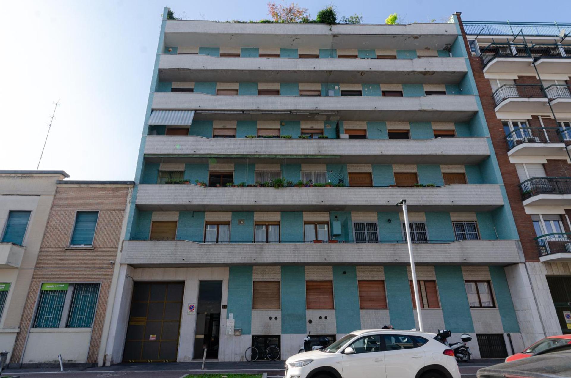 Vivimihome - Crespi House A 3 Minuti Dalla Metro Мілан Екстер'єр фото