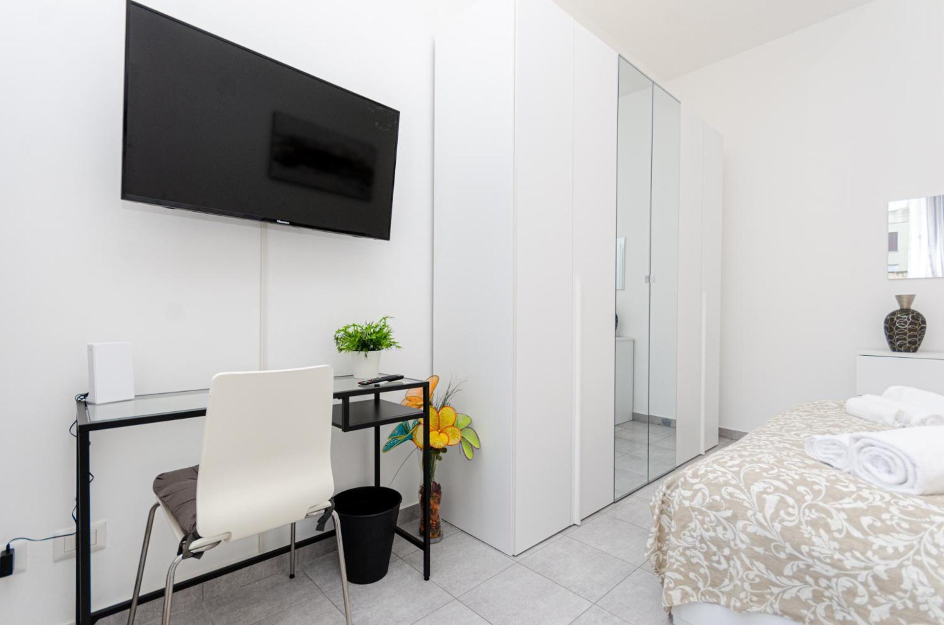 Vivimihome - Crespi House A 3 Minuti Dalla Metro Мілан Екстер'єр фото