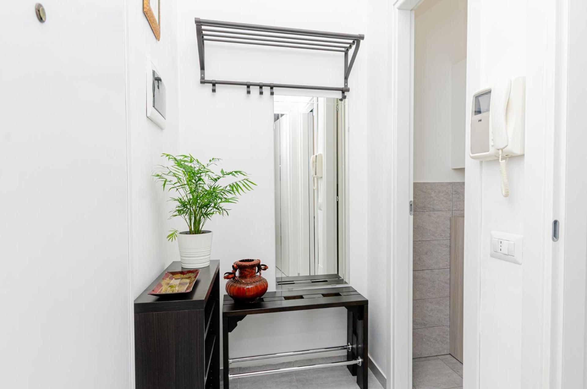 Vivimihome - Crespi House A 3 Minuti Dalla Metro Мілан Екстер'єр фото